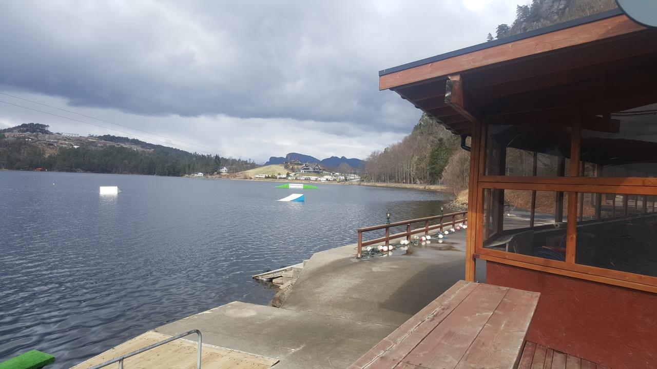 Egenes Camping Hotel Flekkefjord Buitenkant foto